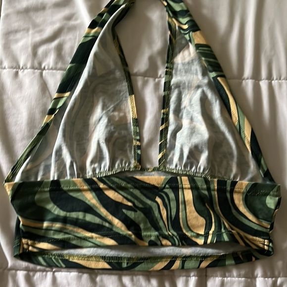 SHEIN Halter Top - Picture 3 of 4